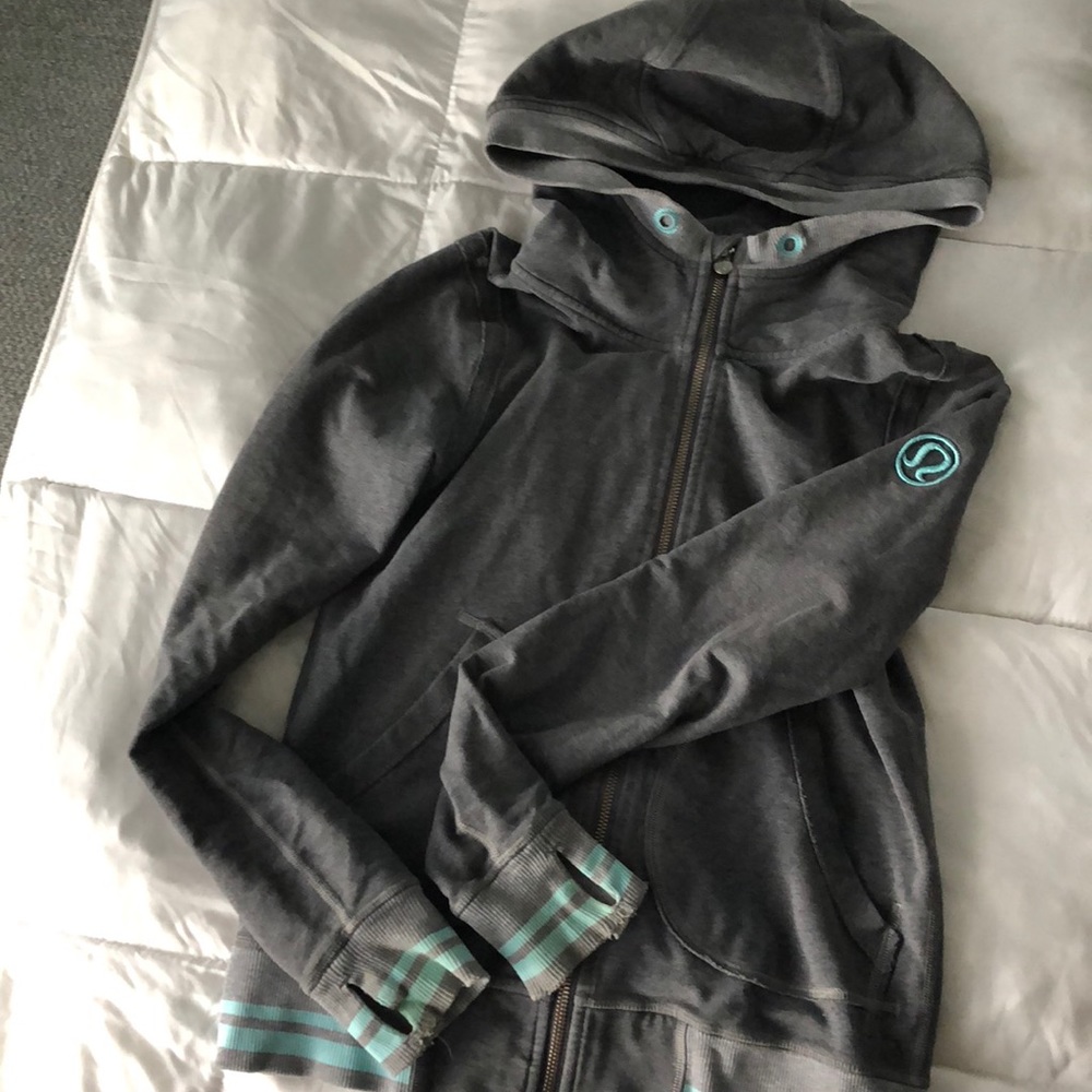 lululemon hoodie